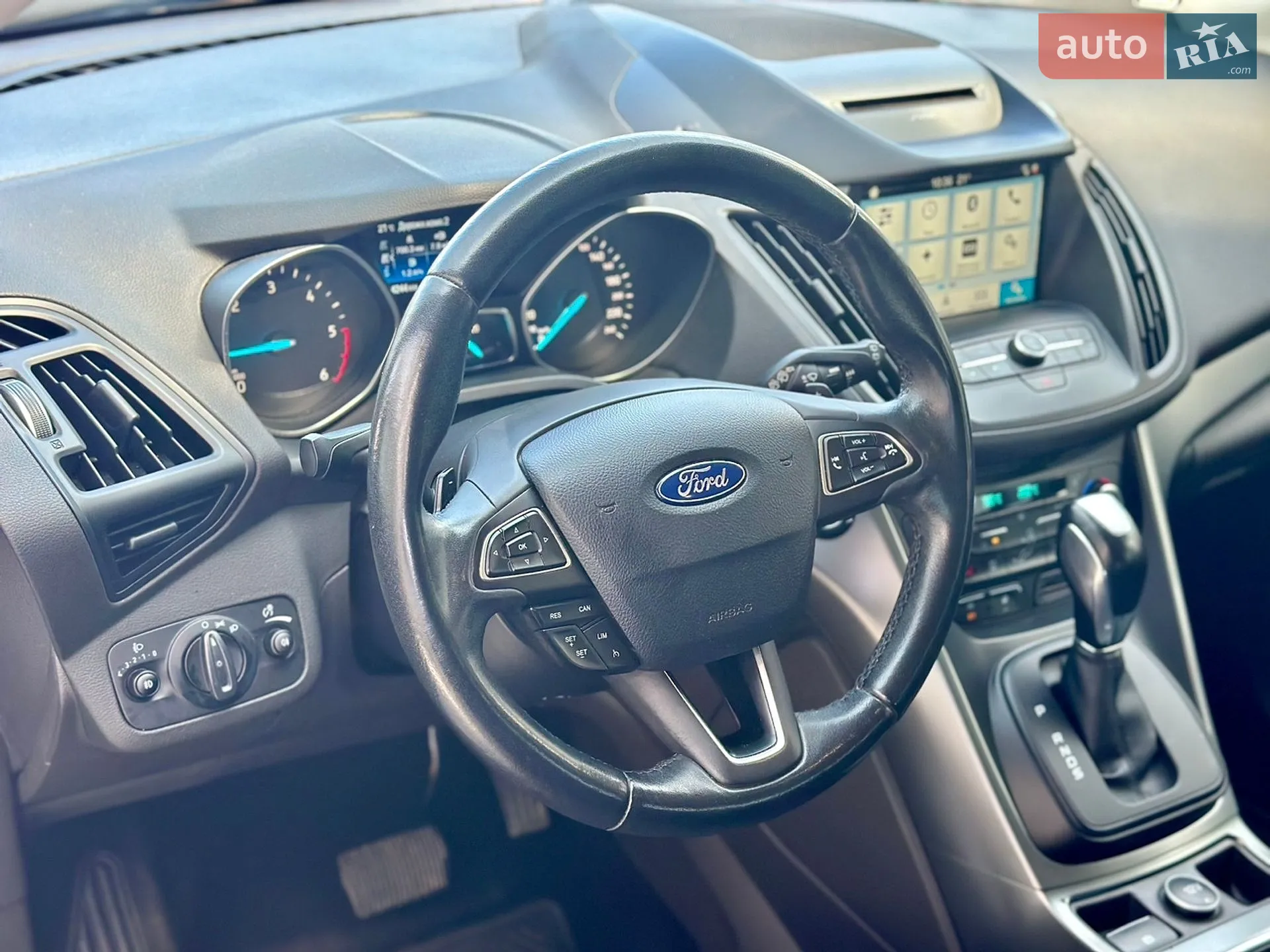 2018 Ford Kuga - мініатюра 13