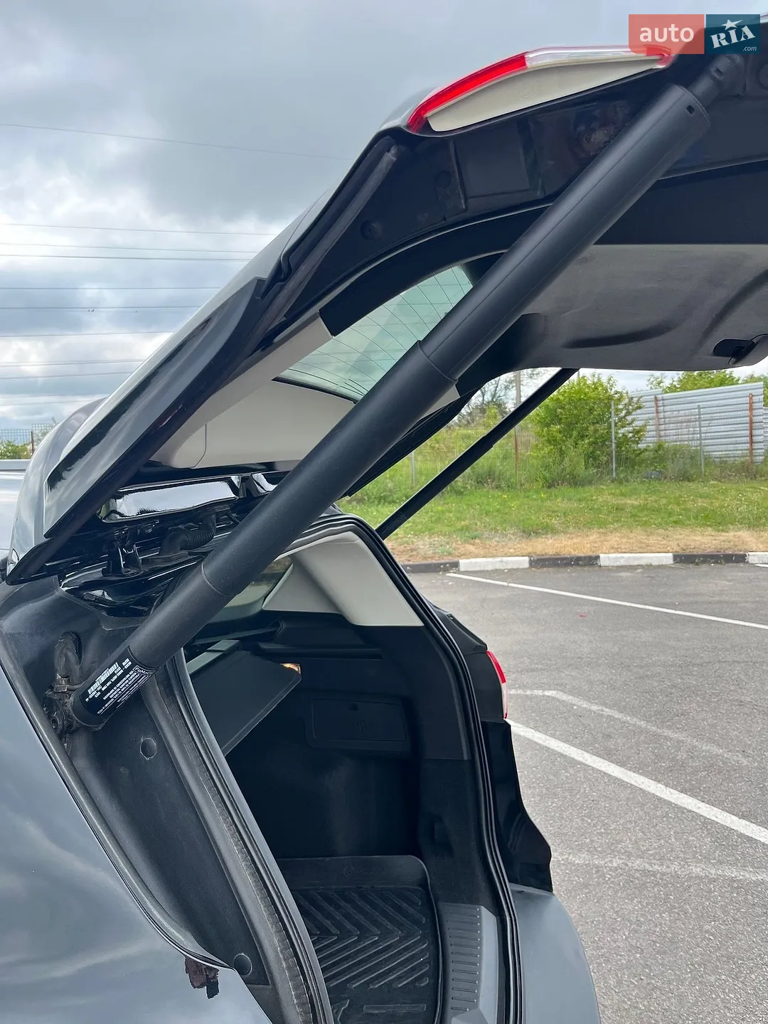 2014 Ford Kuga - мініатюра 20