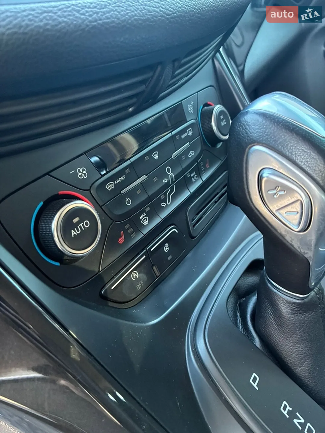 2019 Ford Kuga - мініатюра 9