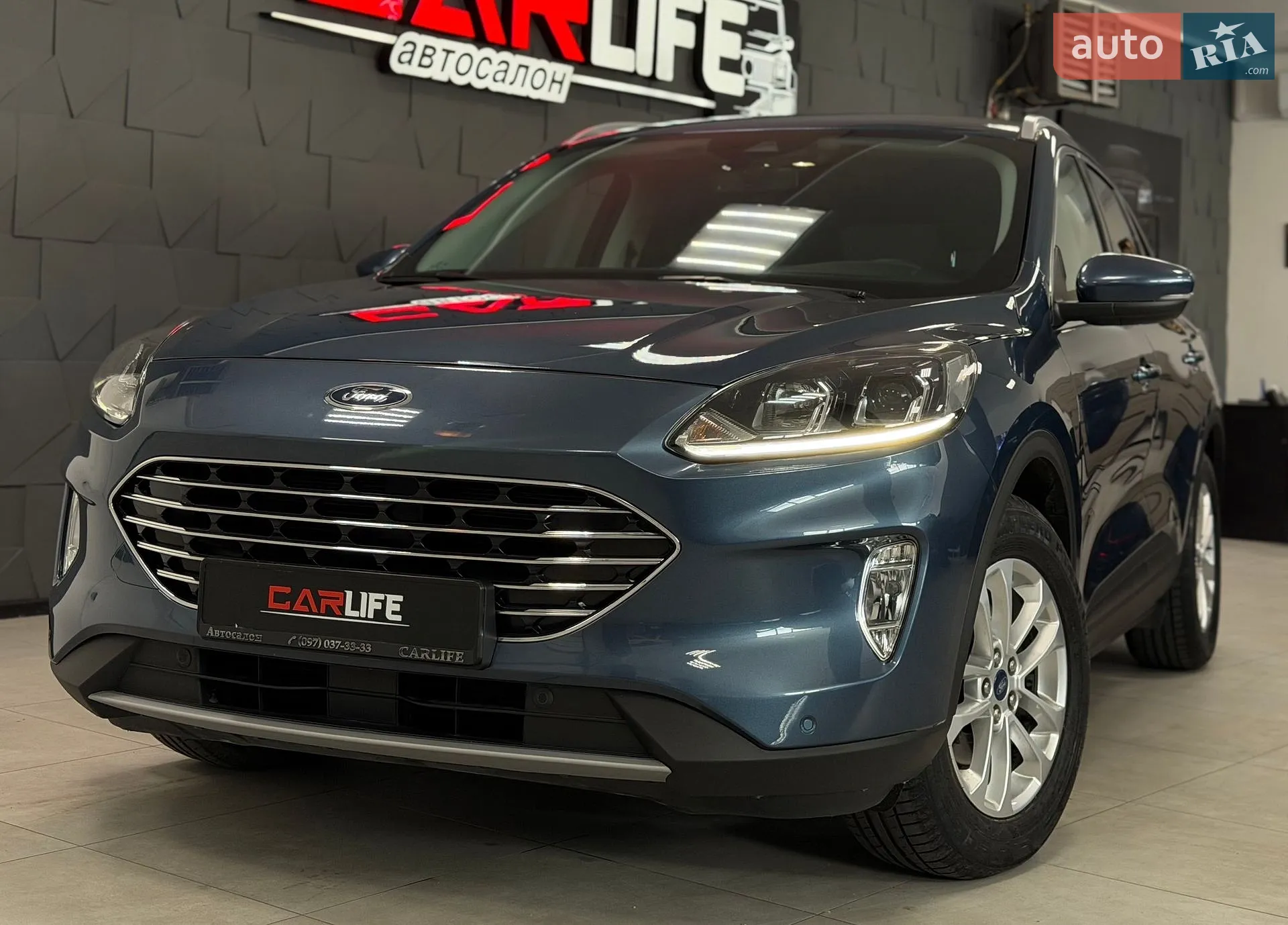 2020 Ford Kuga - мініатюра 2