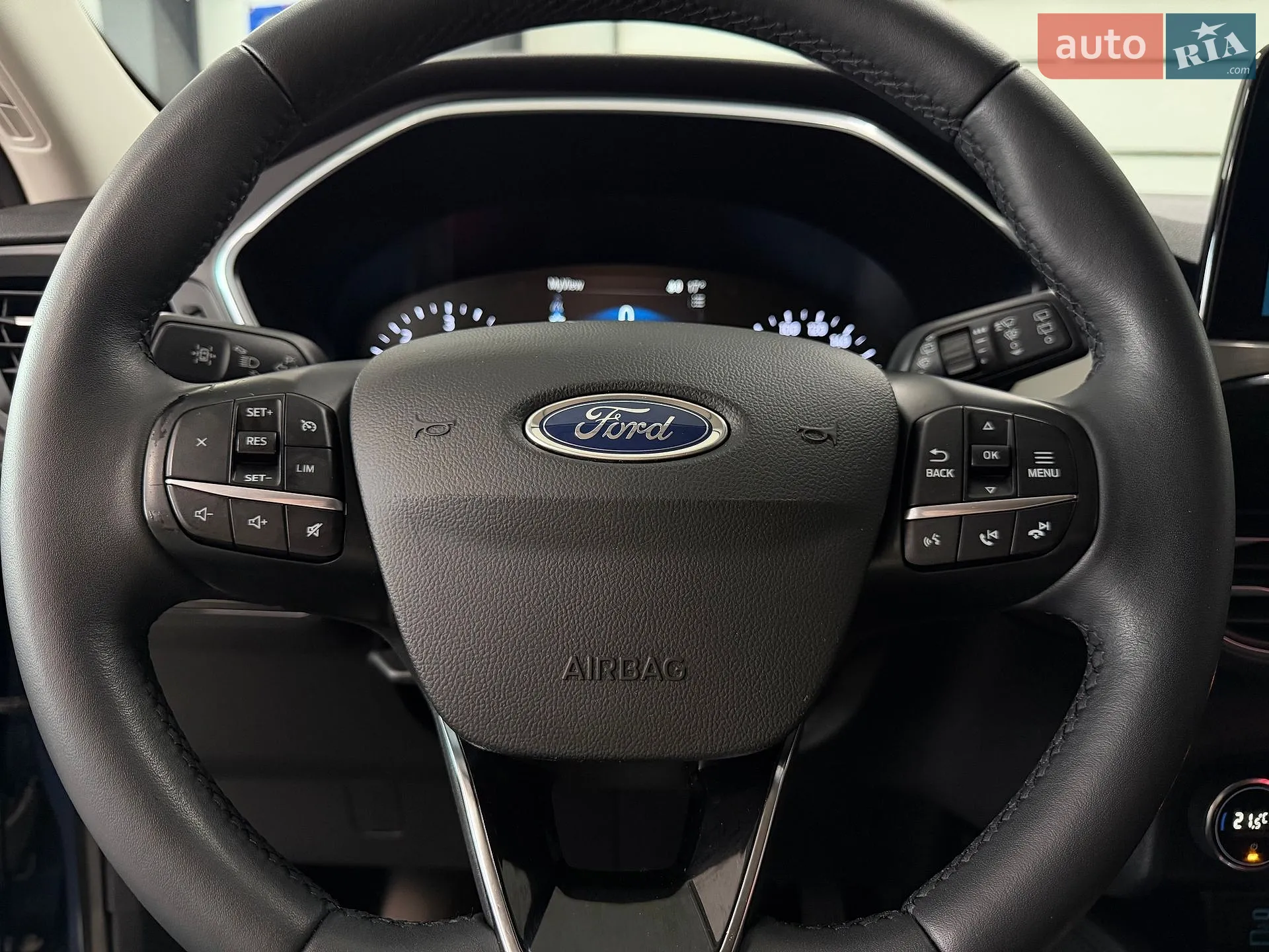 2020 Ford Kuga - мініатюра 34