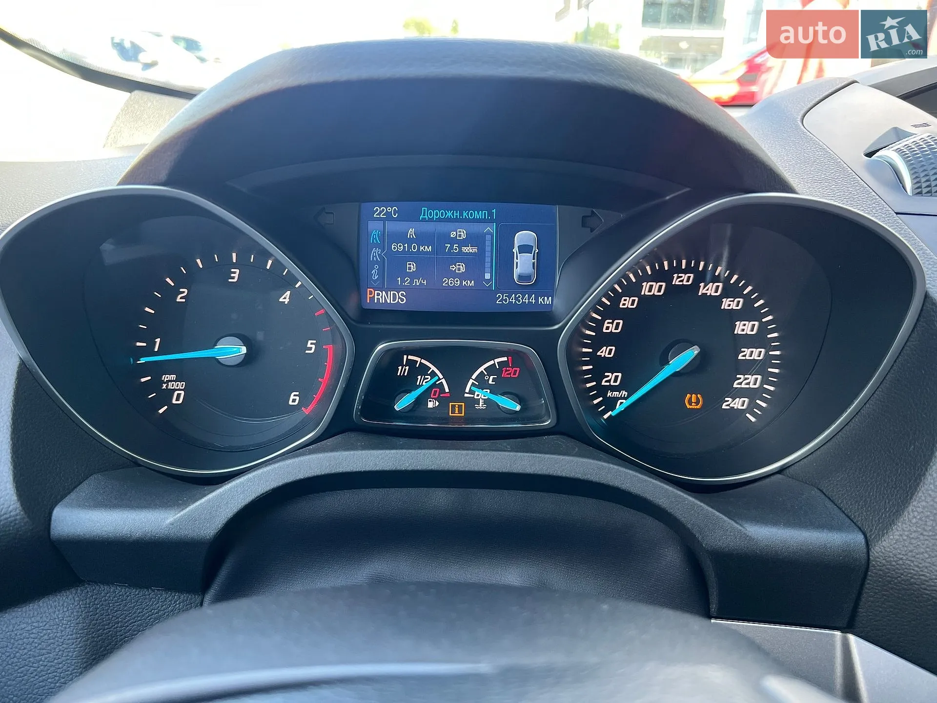 2016 Ford Kuga - мініатюра 24