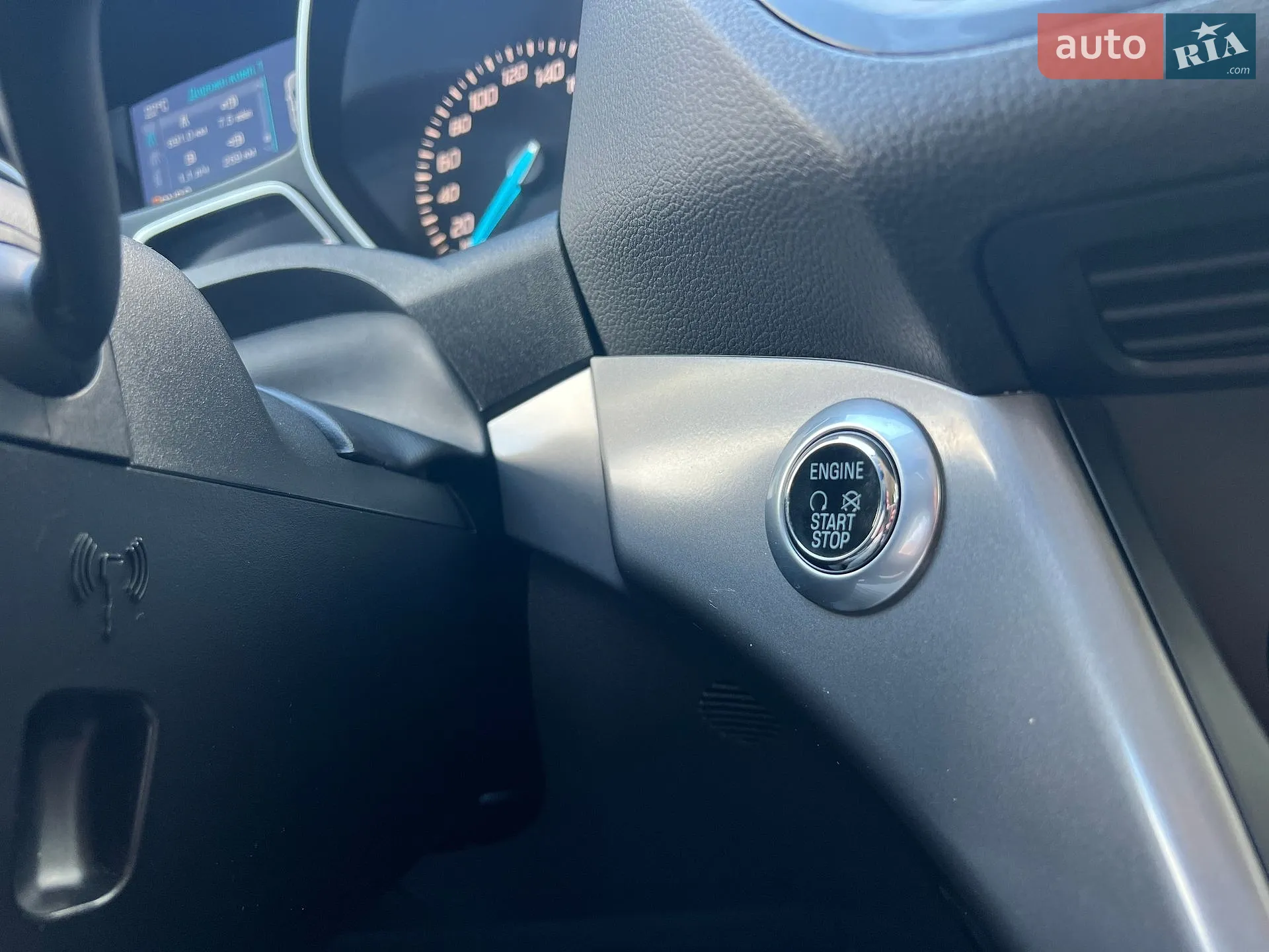 2016 Ford Kuga - мініатюра 25