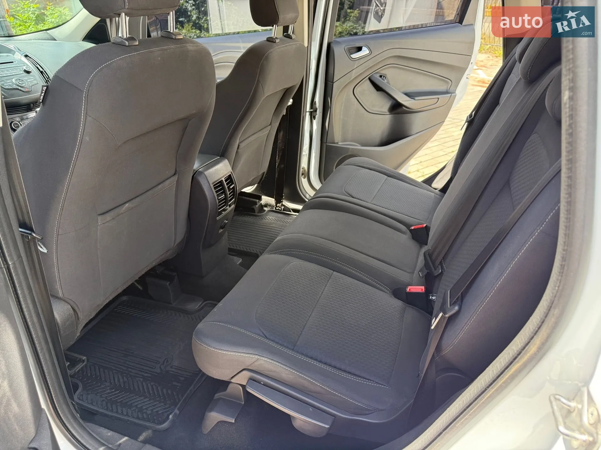 2017 Ford Kuga - мініатюра 15