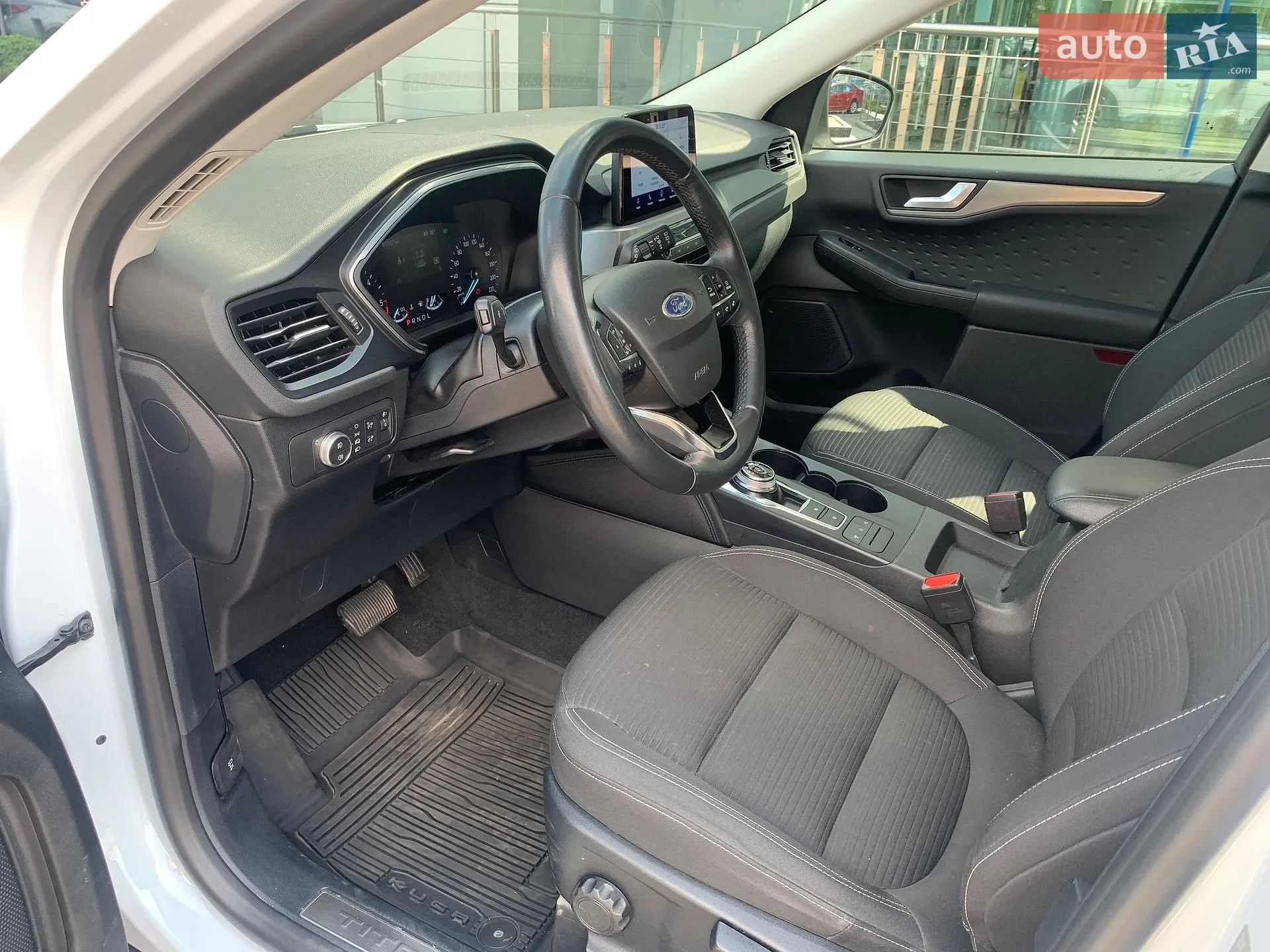 2020 Ford Kuga - мініатюра 28