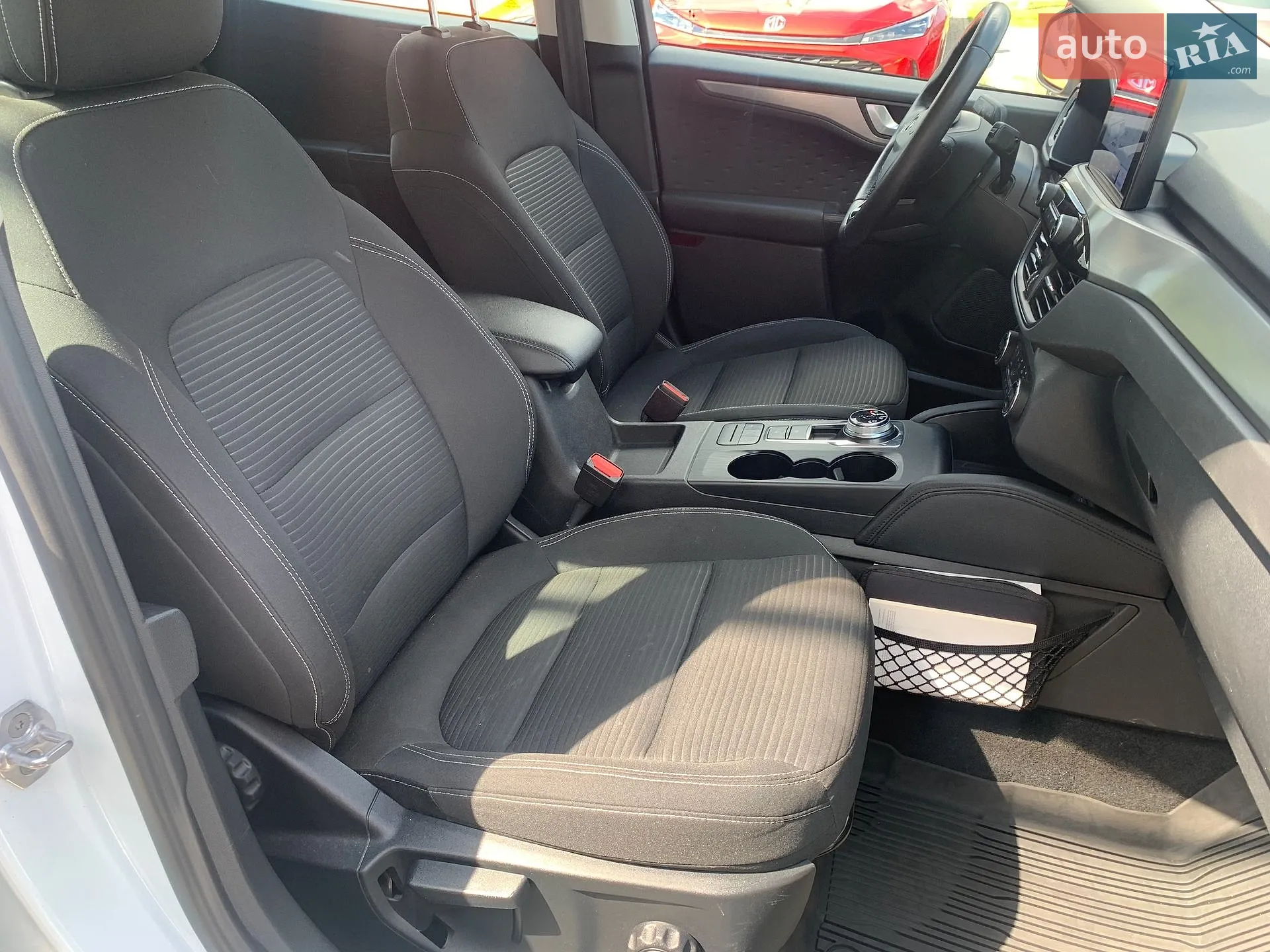 2020 Ford Kuga - мініатюра 35