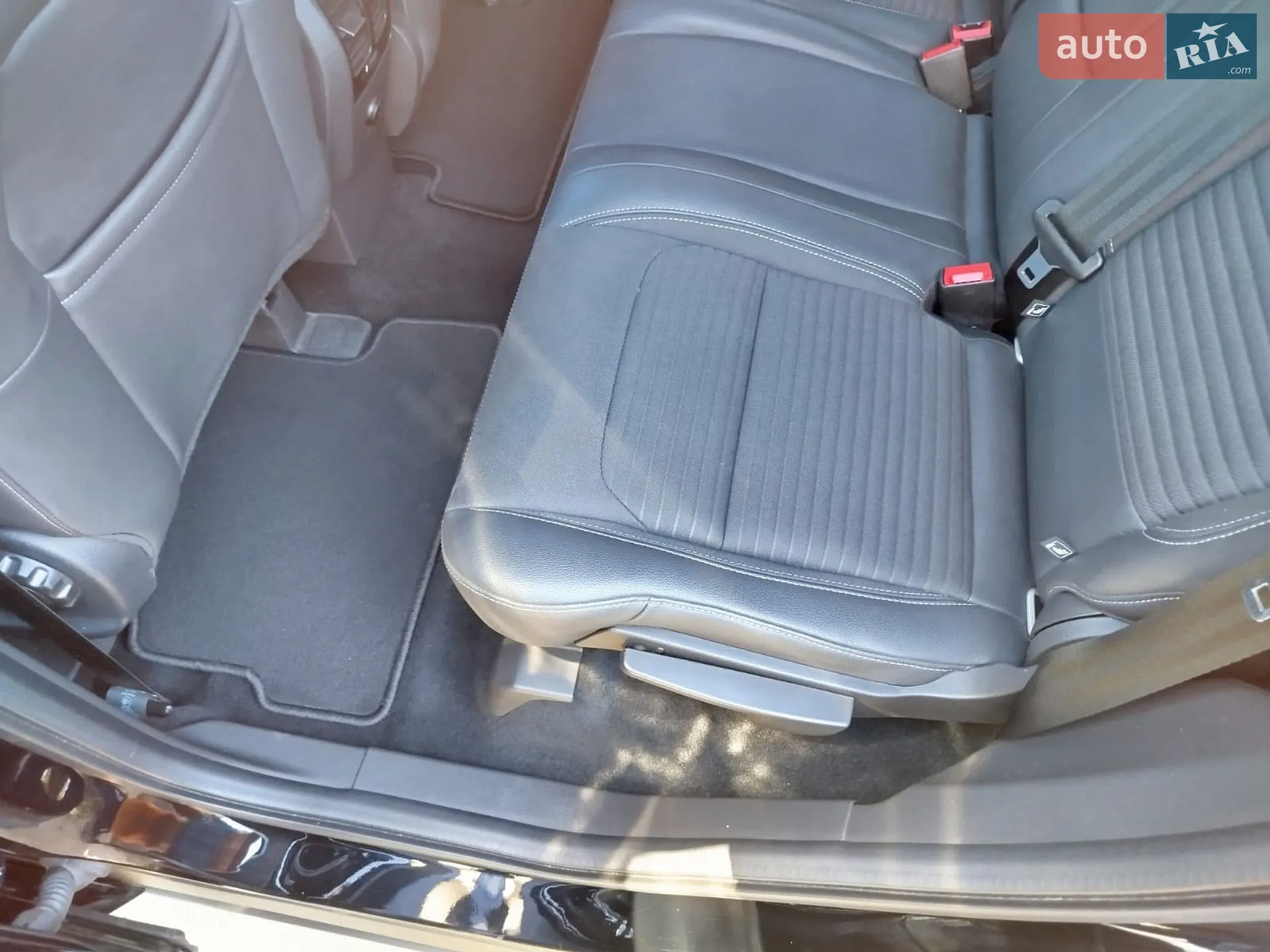 2019 Ford Kuga - мініатюра 3