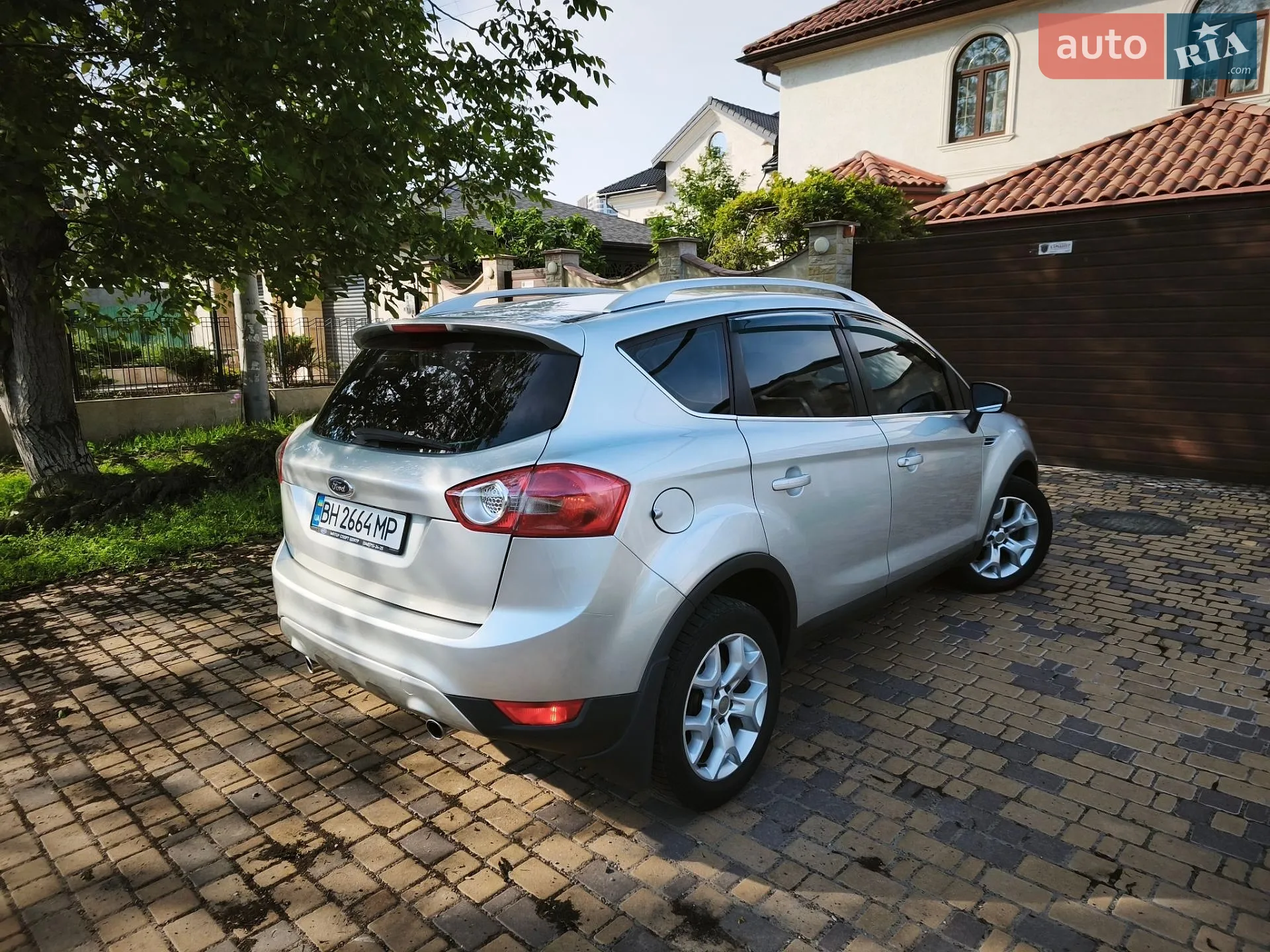 2010 Ford Kuga - мініатюра 9