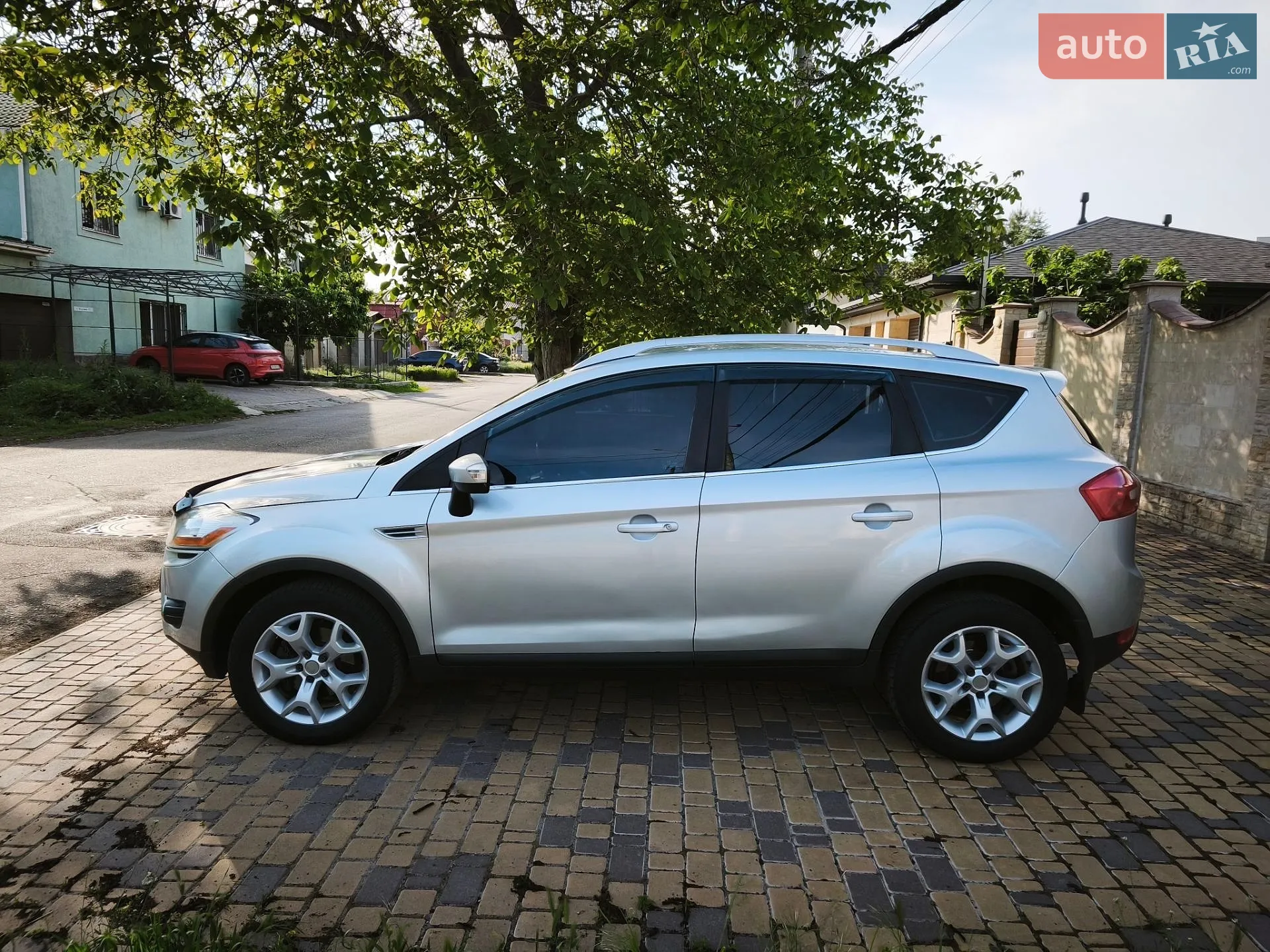 2010 Ford Kuga - мініатюра 12