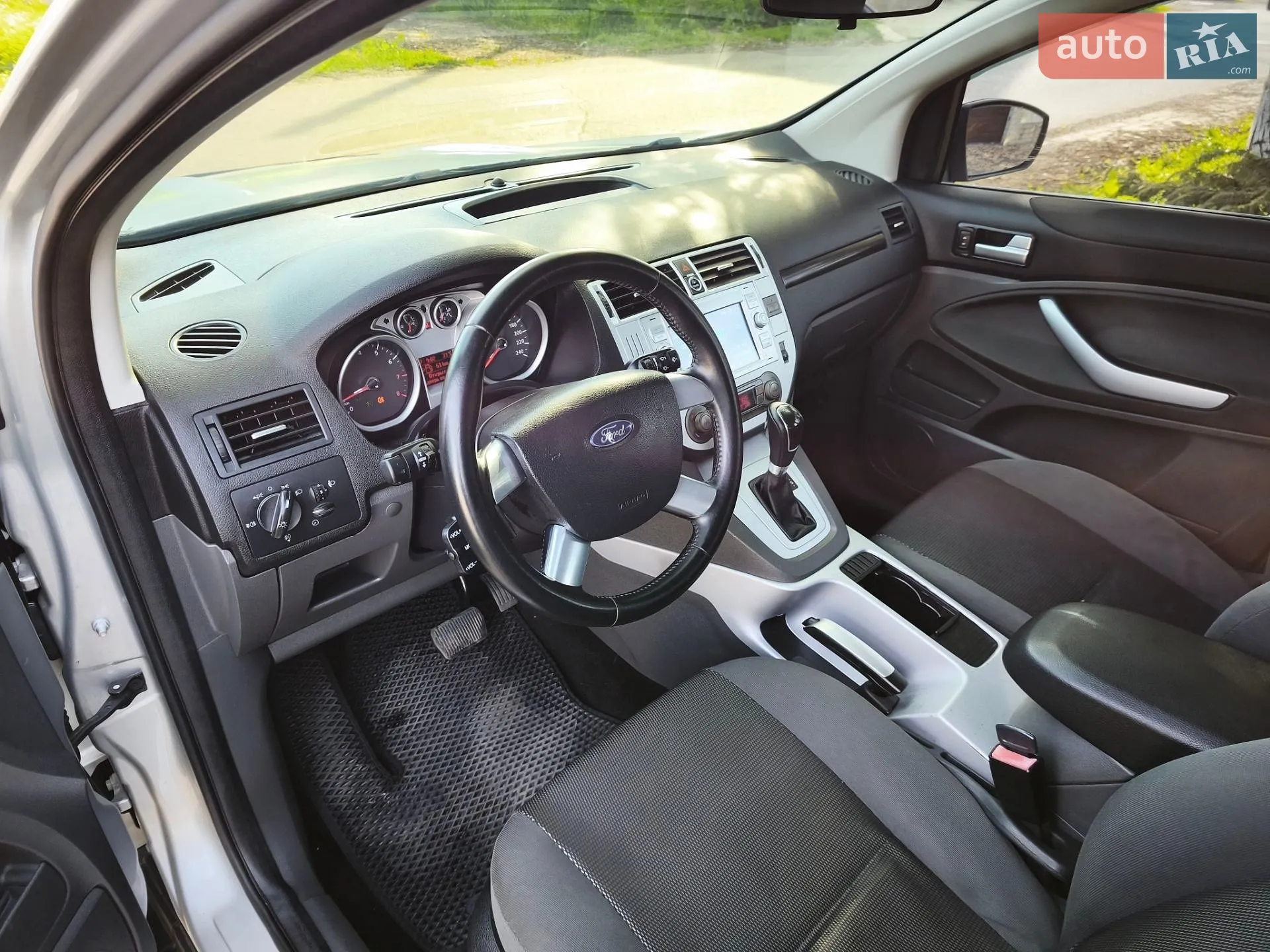 2010 Ford Kuga - мініатюра 20