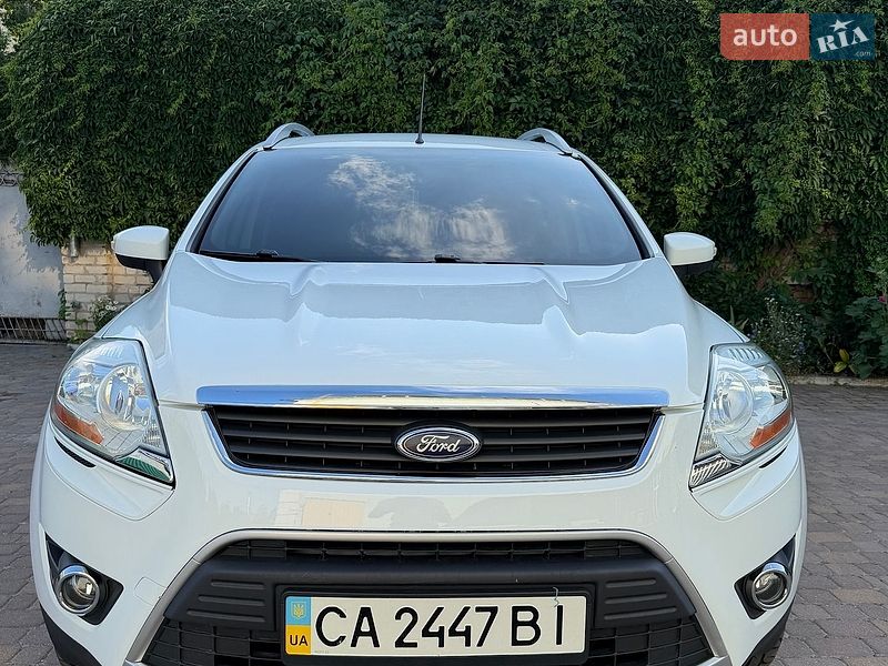 Внедорожник / Кроссовер Ford Kuga 2010 в Умани