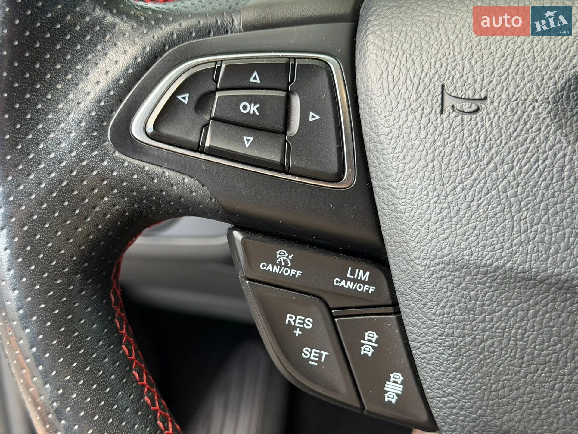 2019 Ford Kuga - мініатюра 26