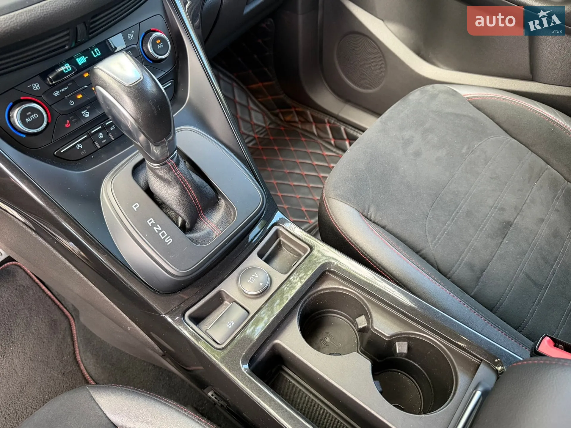 2019 Ford Kuga - мініатюра 37