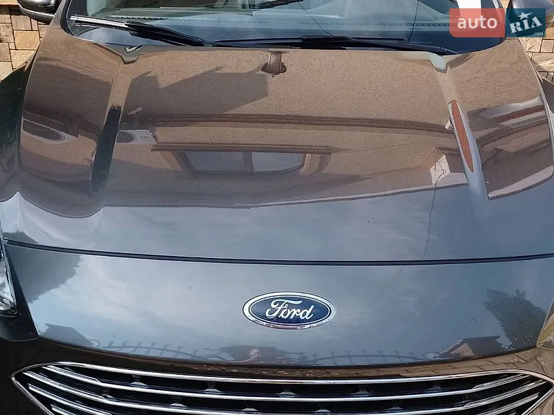 Ford Kuga 2021