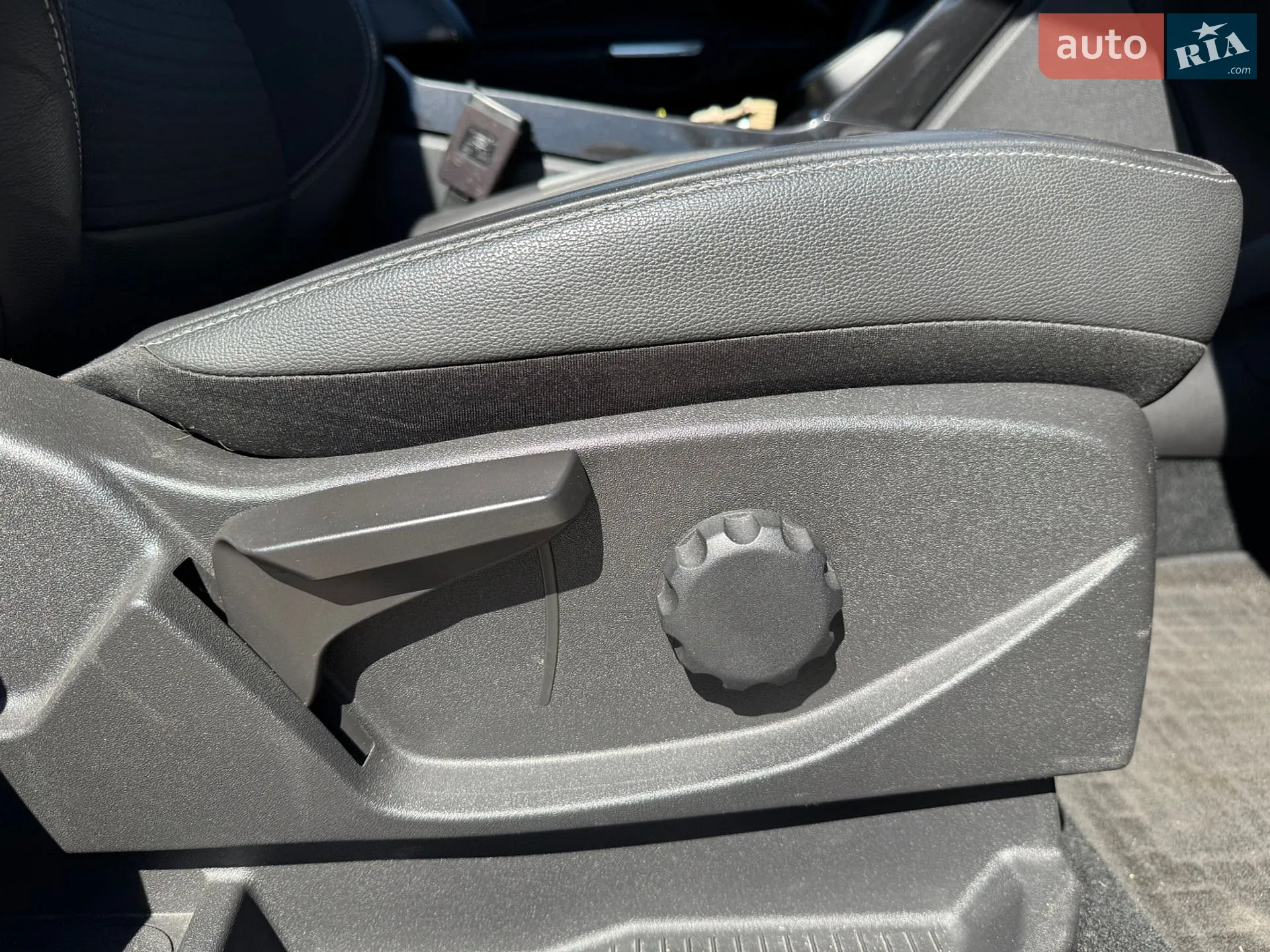 2019 Ford Kuga - мініатюра 15