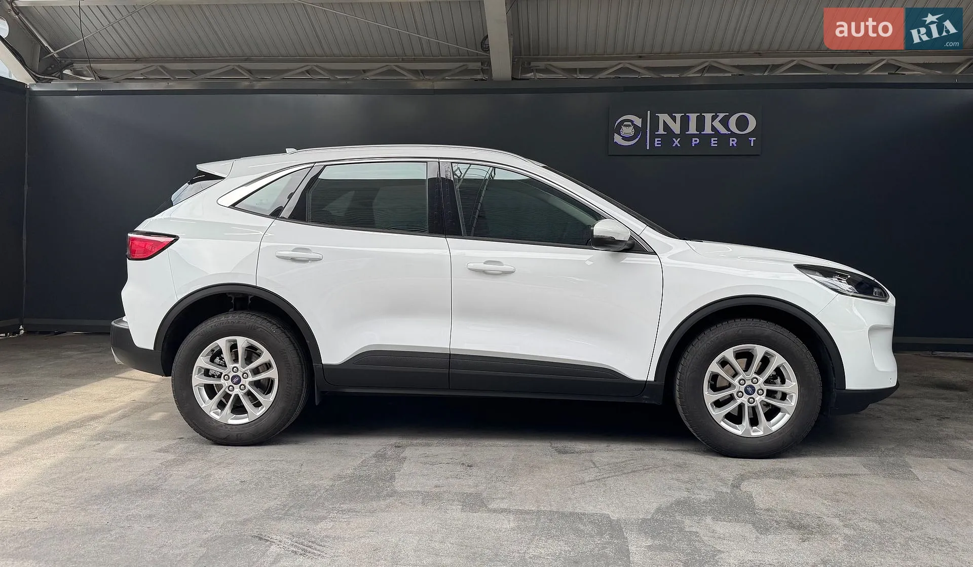 2023 Ford Kuga - мініатюра 17