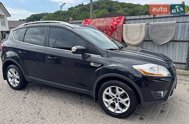 Внедорожник / Кроссовер Ford Kuga 2012 в Винниках