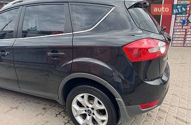 Внедорожник / Кроссовер Ford Kuga 2012 в Винниках