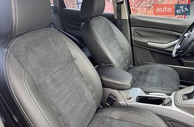 Внедорожник / Кроссовер Ford Kuga 2012 в Винниках