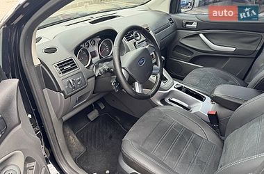 Внедорожник / Кроссовер Ford Kuga 2012 в Винниках