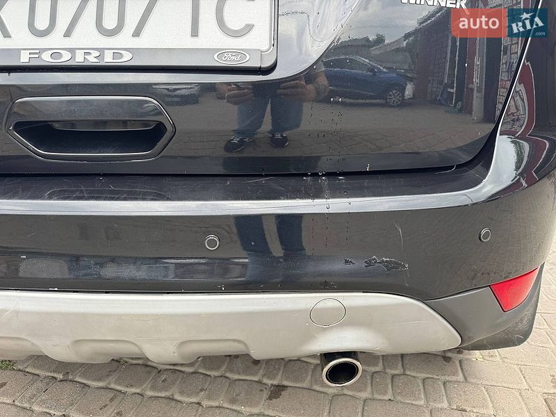 Внедорожник / Кроссовер Ford Kuga 2012 в Винниках