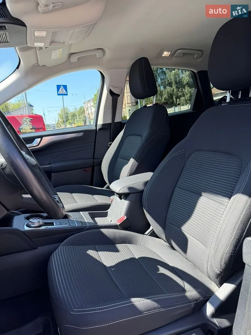 2021 Ford Kuga - мініатюра 8