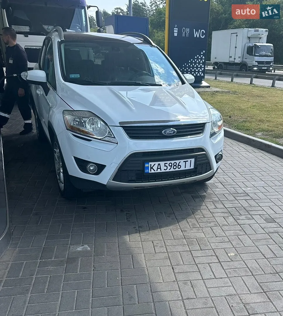 2010 Ford Kuga - фото 1