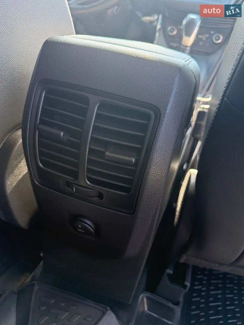 2019 Ford Kuga - мініатюра 31