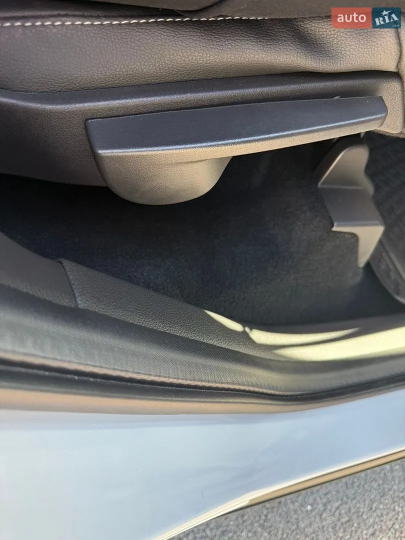 2019 Ford Kuga - мініатюра 63