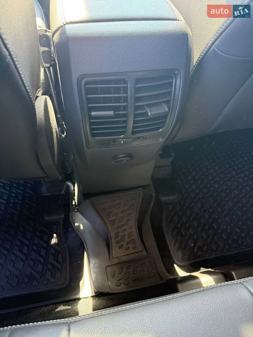 2019 Ford Kuga - мініатюра 96