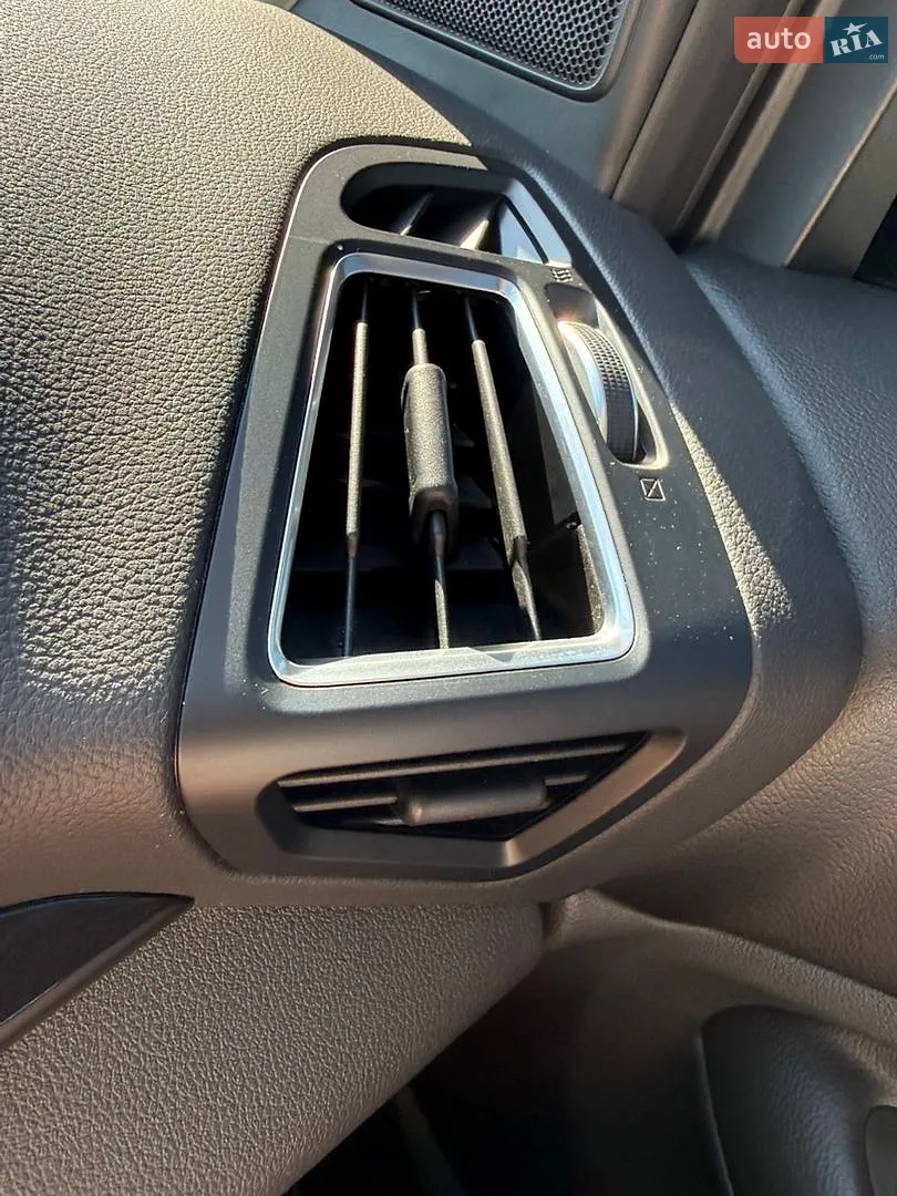 2019 Ford Kuga - мініатюра 106