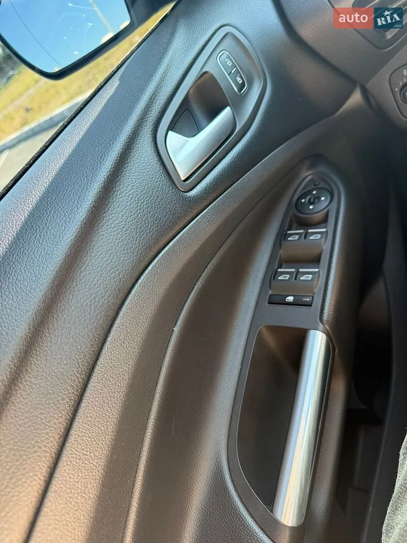 2019 Ford Kuga - мініатюра 108