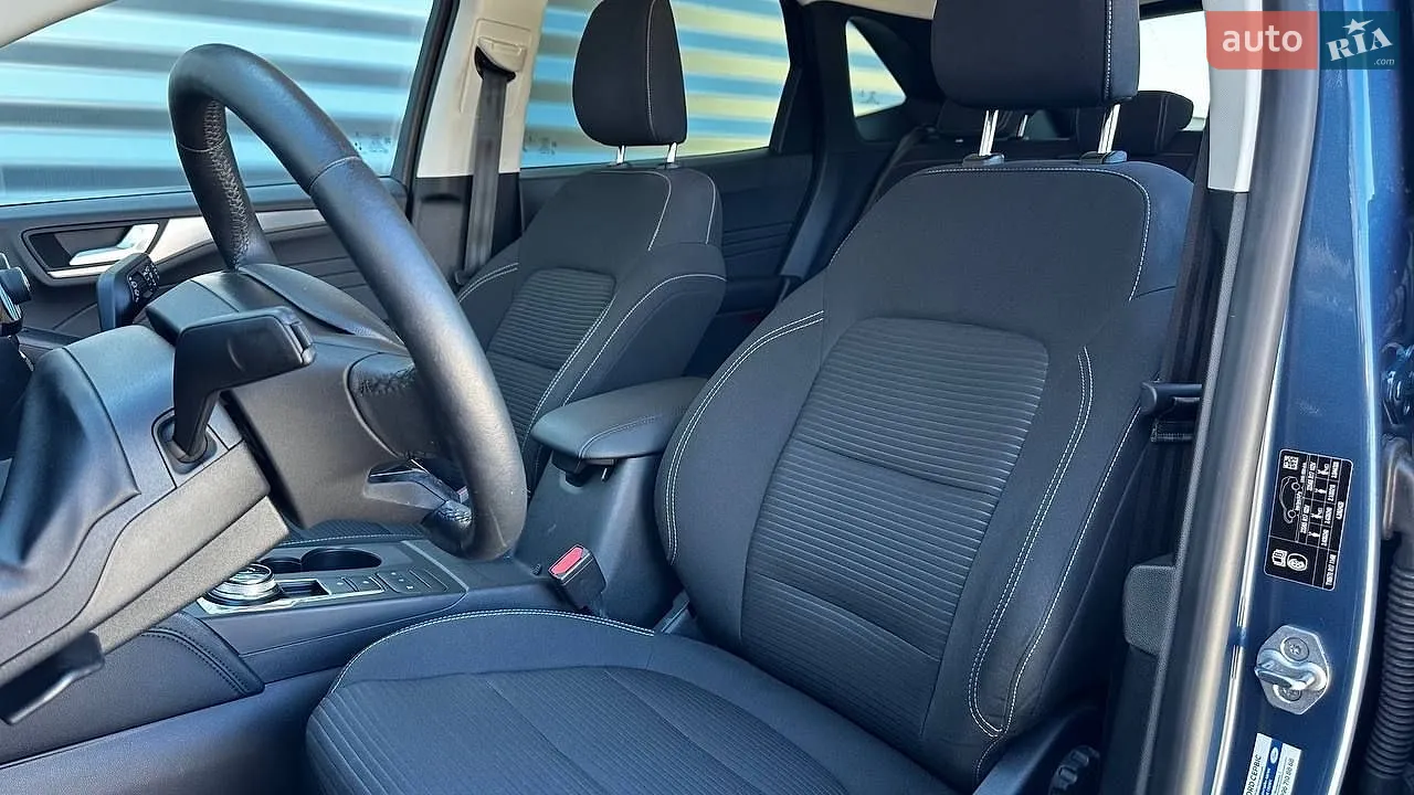2021 Ford Kuga - мініатюра 24