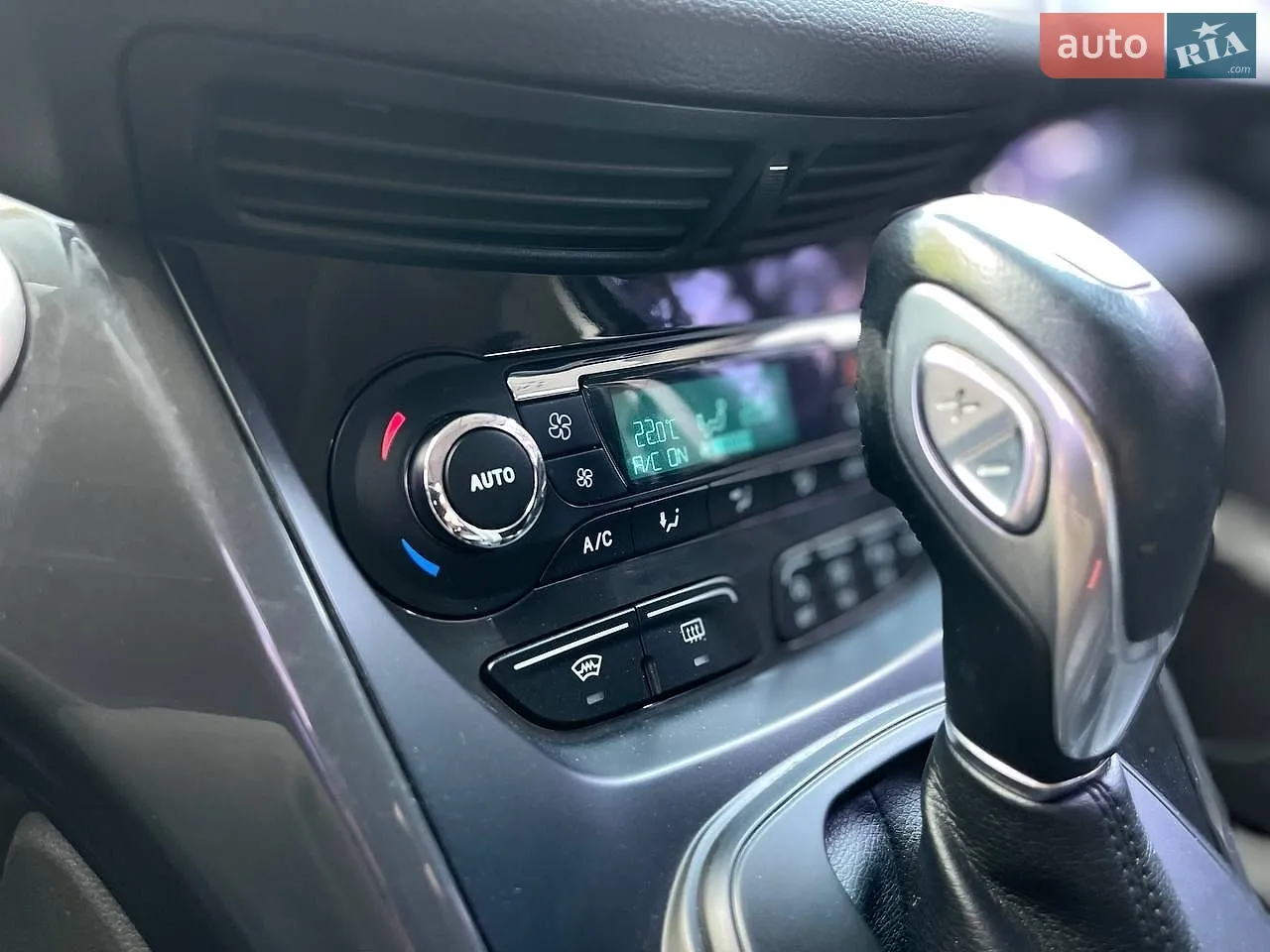 2015 Ford Kuga - мініатюра 22
