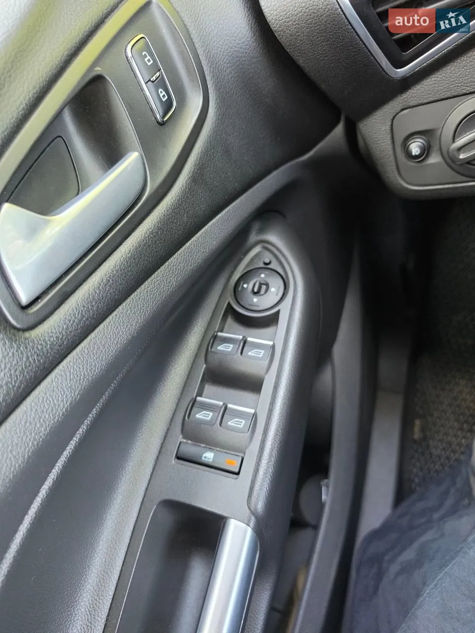 2015 Ford Kuga - мініатюра 5