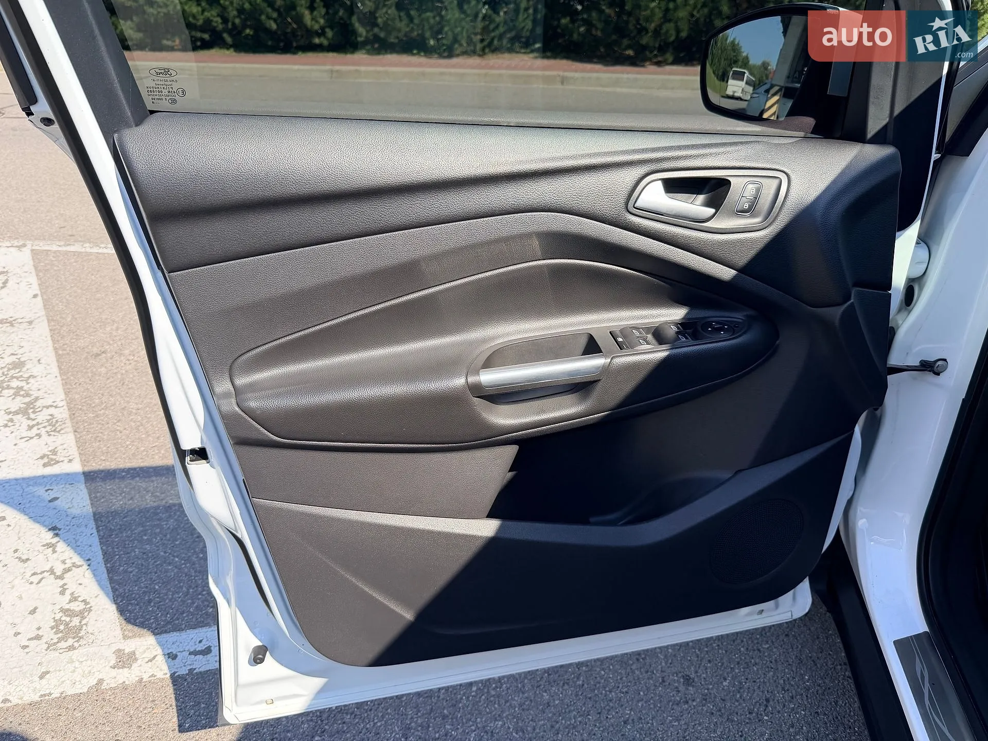 2019 Ford Kuga - мініатюра 41