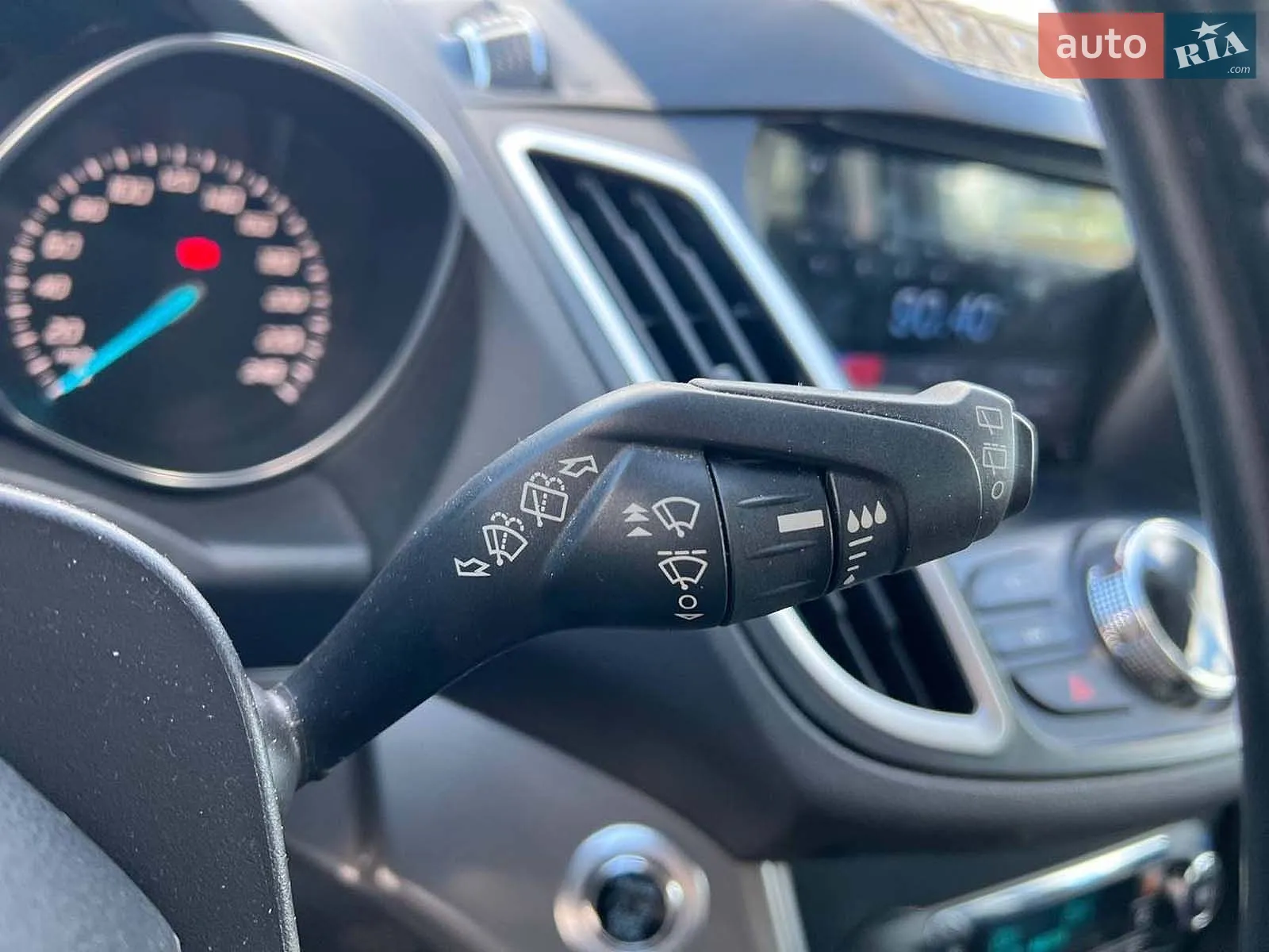 2015 Ford Kuga - мініатюра 27