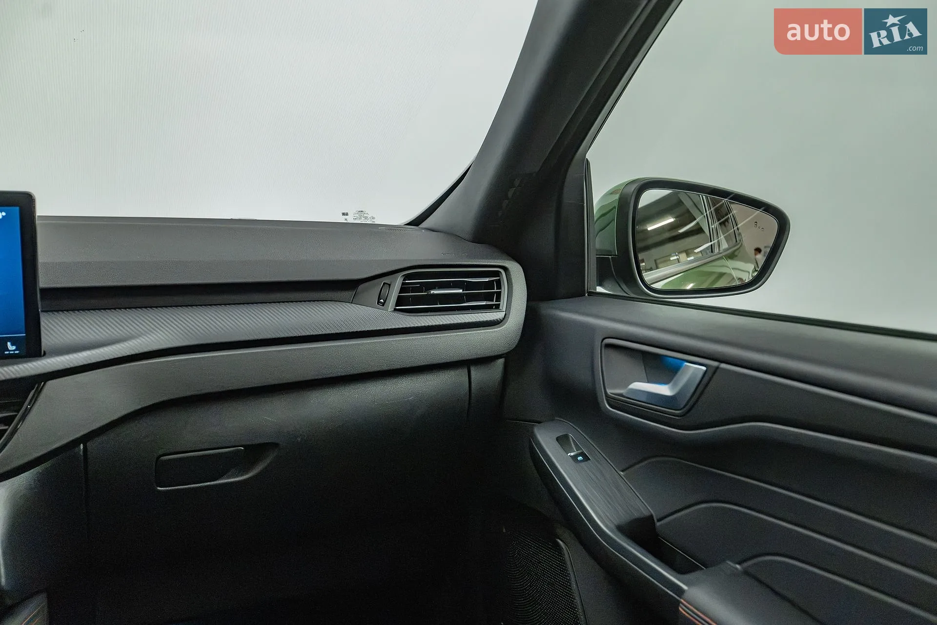 2024 Ford Kuga - мініатюра 32