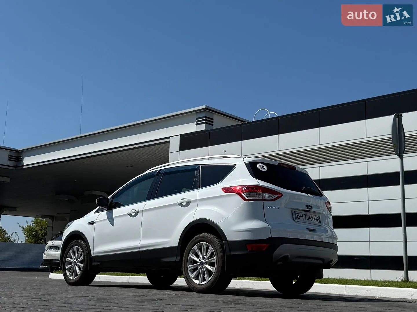 2016 Ford Kuga - мініатюра 28