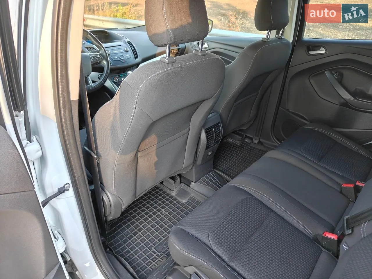 2017 Ford Kuga - мініатюра 9