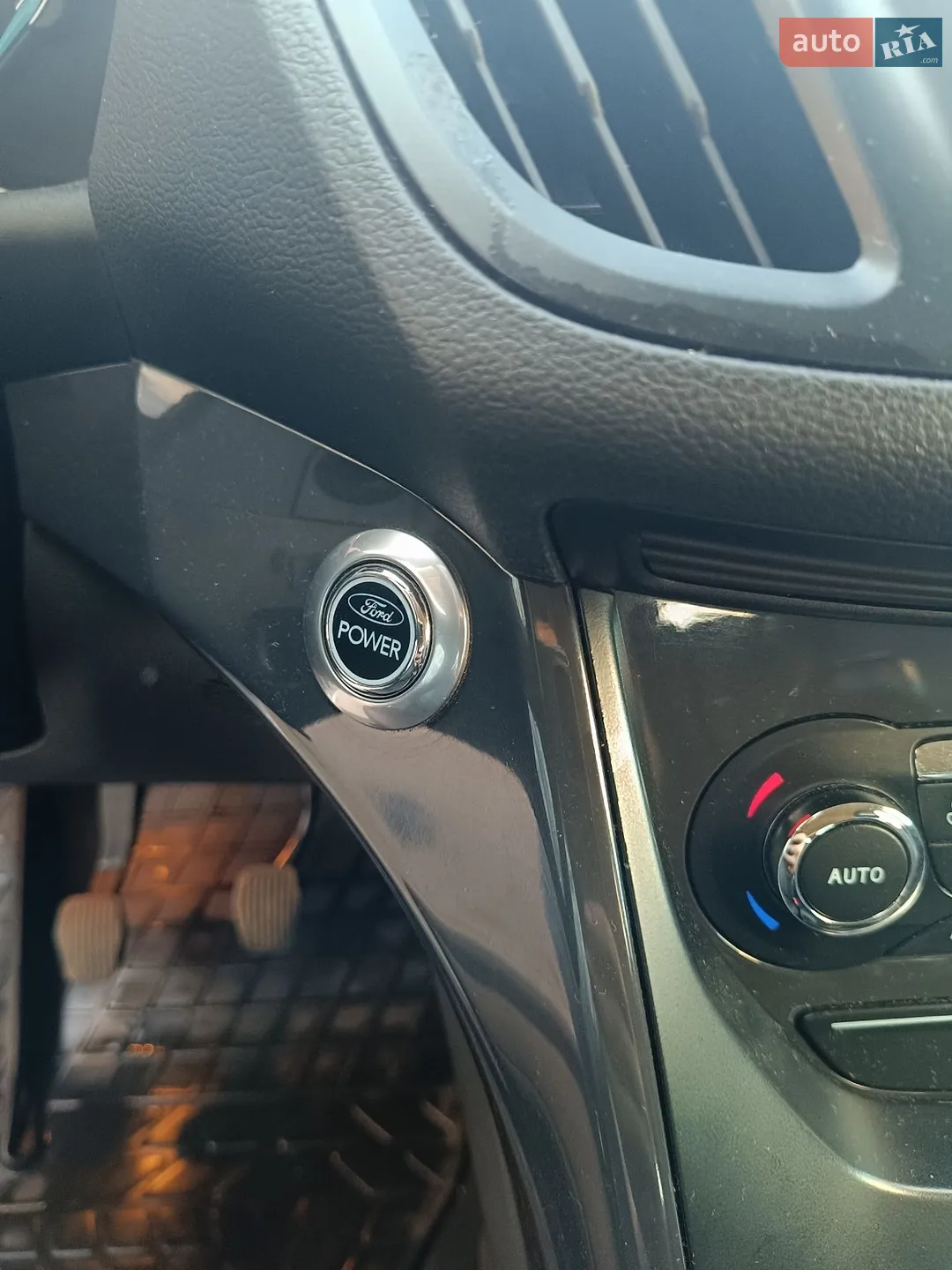 2013 Ford Kuga - мініатюра 17