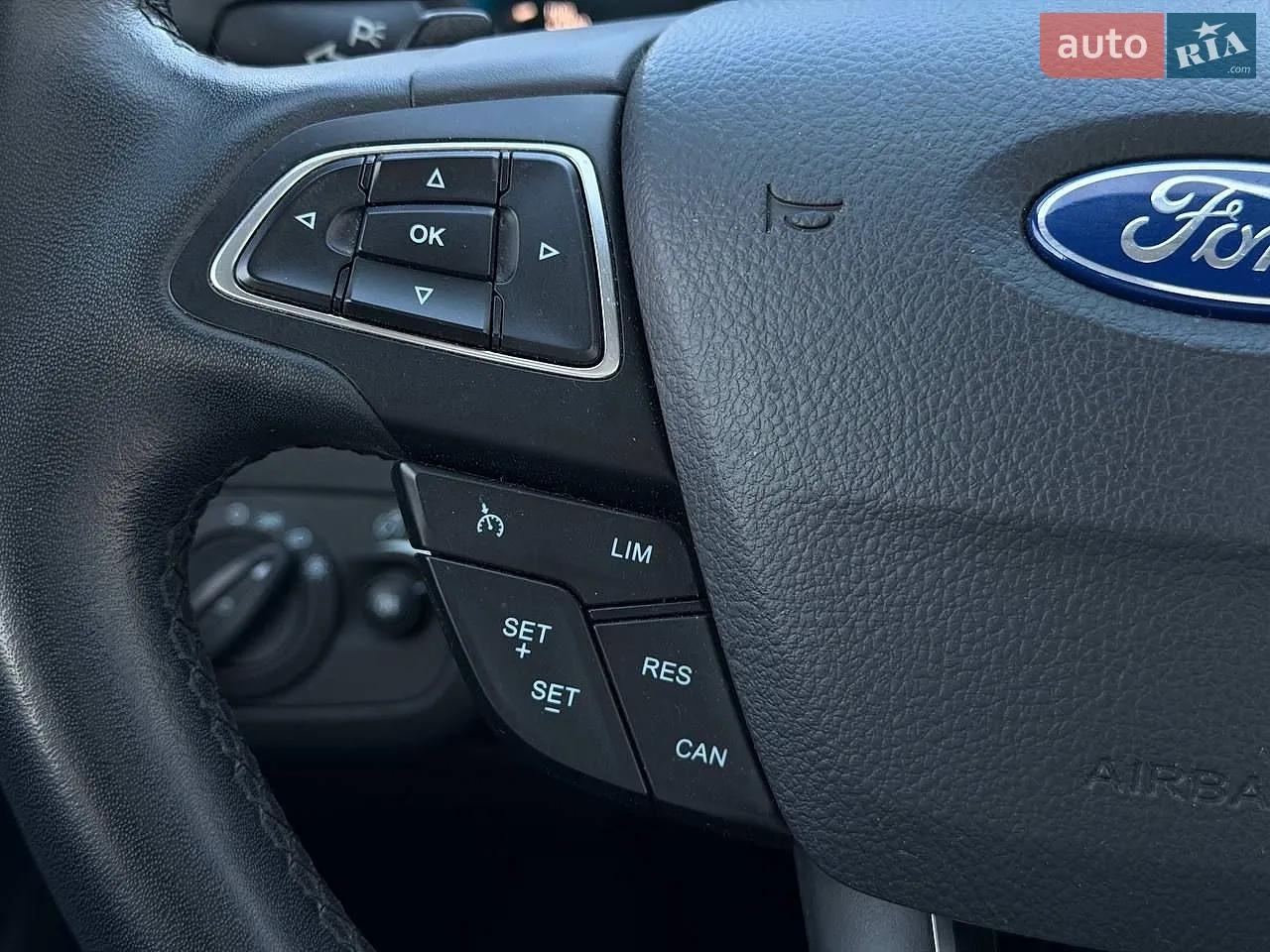 2017 Ford Kuga - мініатюра 19