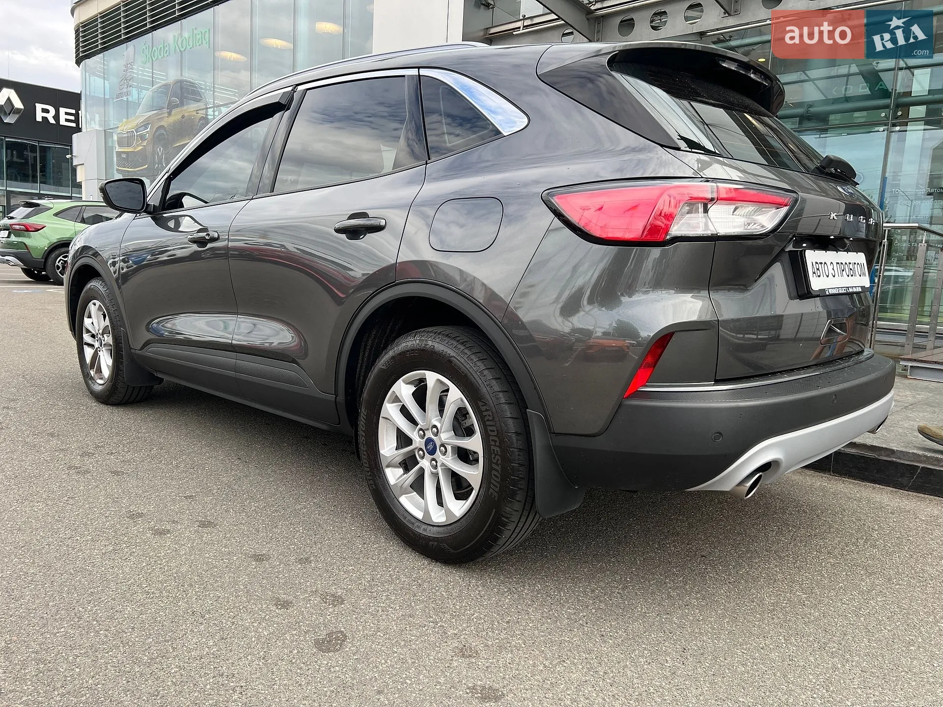 2022 Ford Kuga - мініатюра 5
