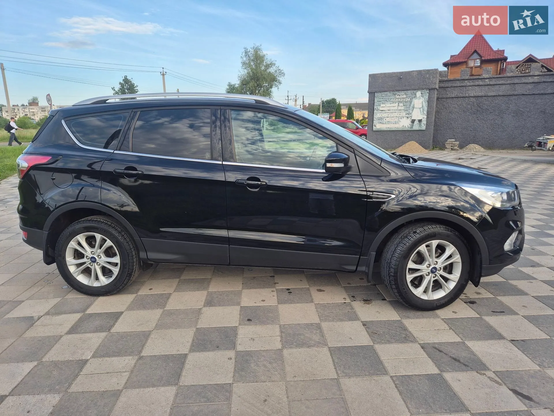 2019 Ford Kuga - фото 1