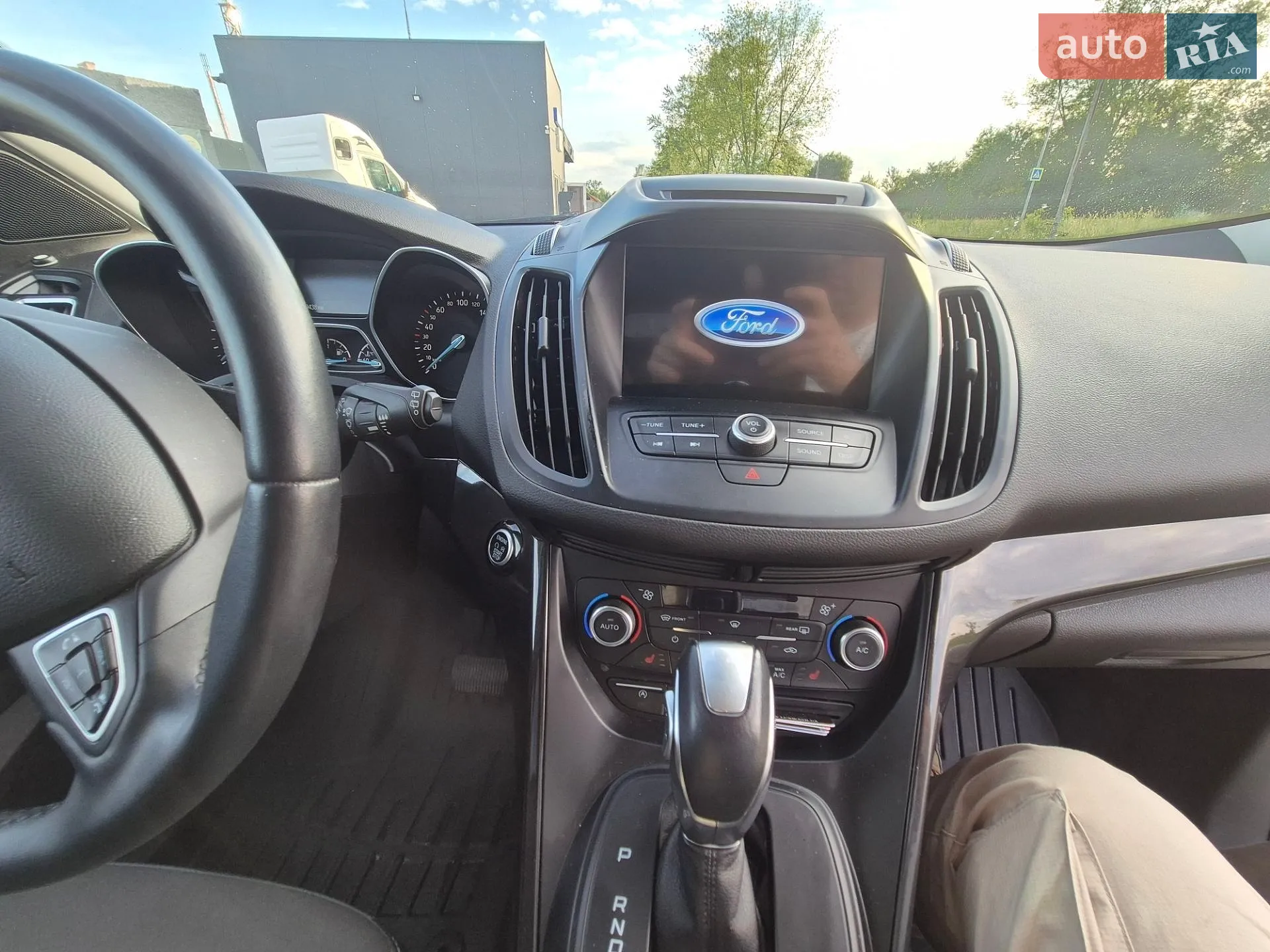 2019 Ford Kuga - мініатюра 17