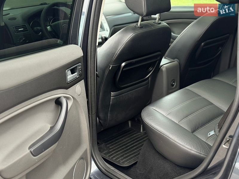 Внедорожник / Кроссовер Ford Kuga 2010 в Львове