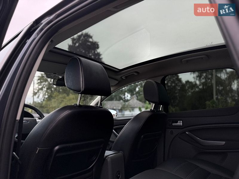 Внедорожник / Кроссовер Ford Kuga 2010 в Львове
