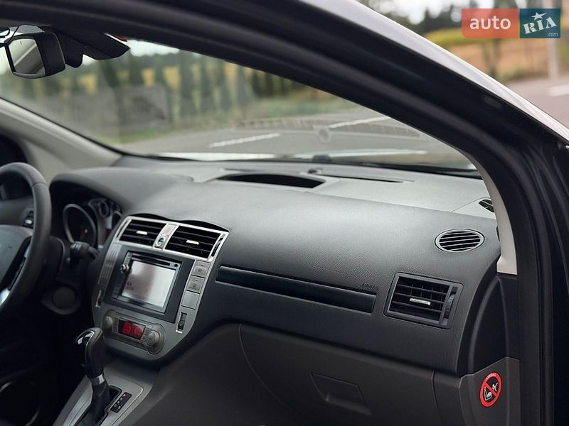 Внедорожник / Кроссовер Ford Kuga 2010 в Львове