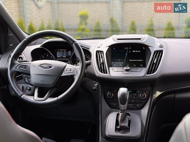Внедорожник / Кроссовер Ford Kuga 2018 в Тернополе