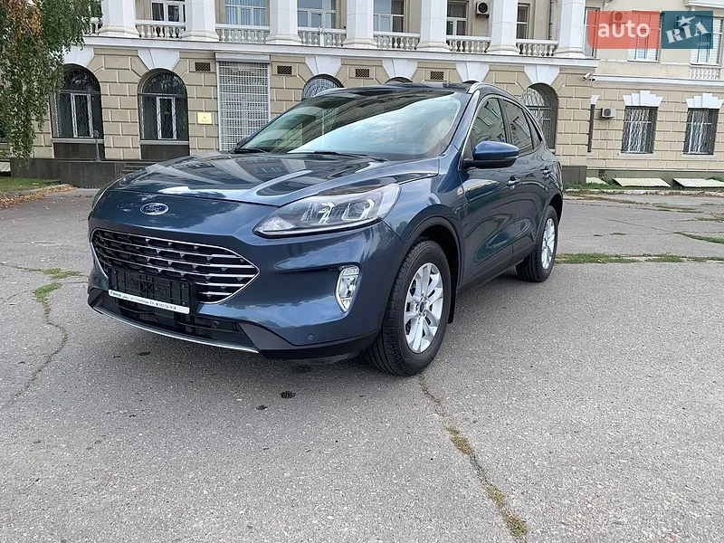 Ford Kuga 2023